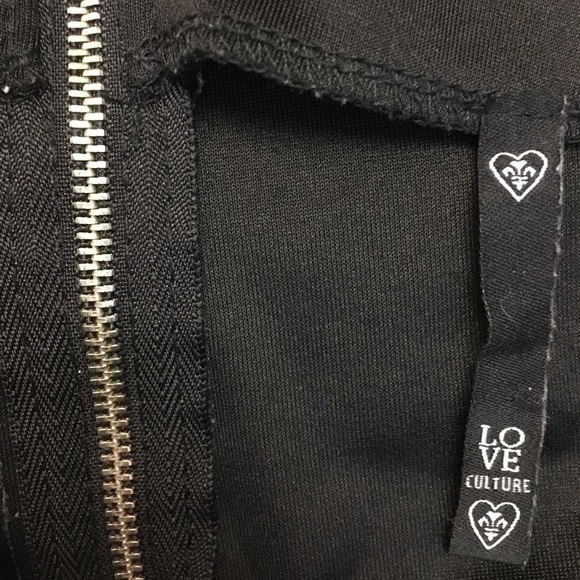 ⚜️PRICE DROP⚜️ BLACK PENCIL SKIRT LOVE CULTURE - Picture 3 of 3